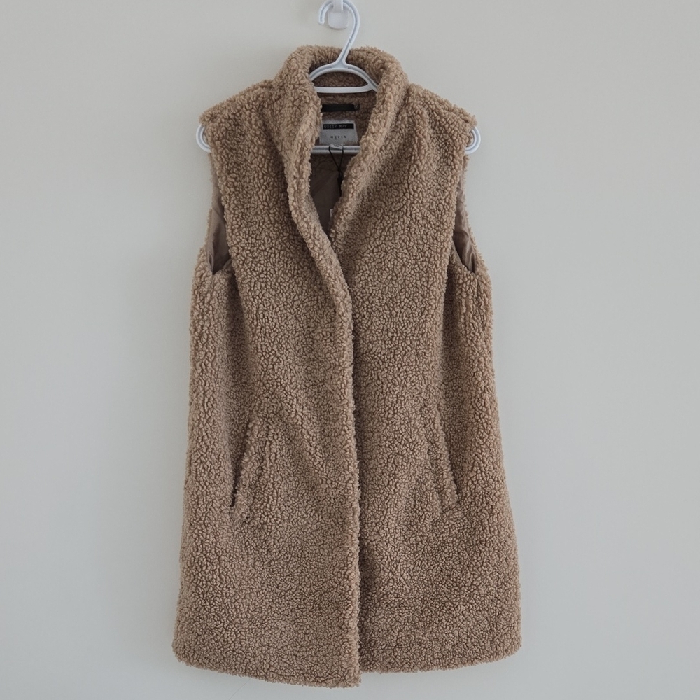 Noisy May Sherpa Gilet Best in Camel